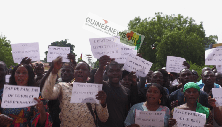 Article : À la Une de l&rsquo;actualité, la grève des enseignants contractuels se poursuit