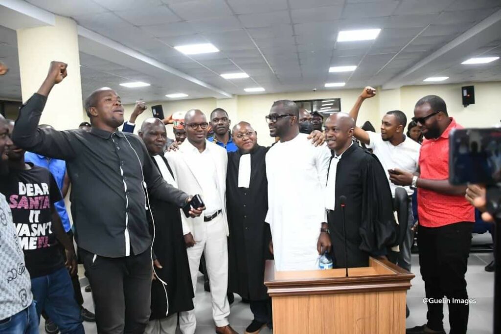 Article : À la Une de l’actualité, la libération de Foniké Mengué et Cie